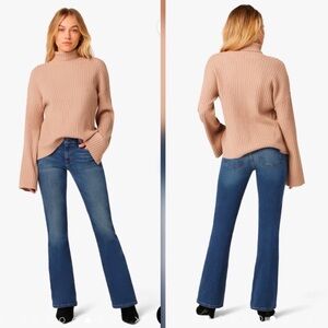 NEW Joe’s Jeans Provocateur Petite Bootcut Jeans
